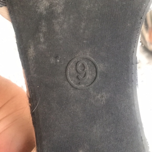 Merona brand size 9 slip on pointed toe flats - Picture 4 of 4